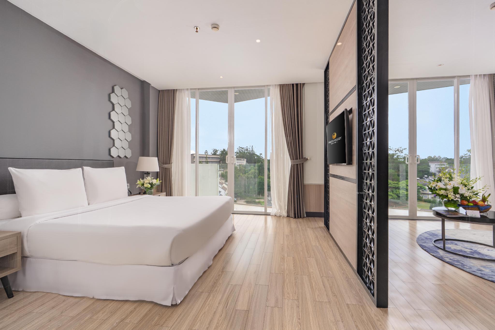 Premium, Deluxe, Double Bed