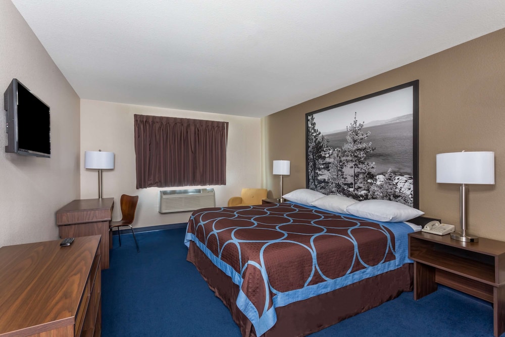 Americas Best Value Inn Sparks 4/17