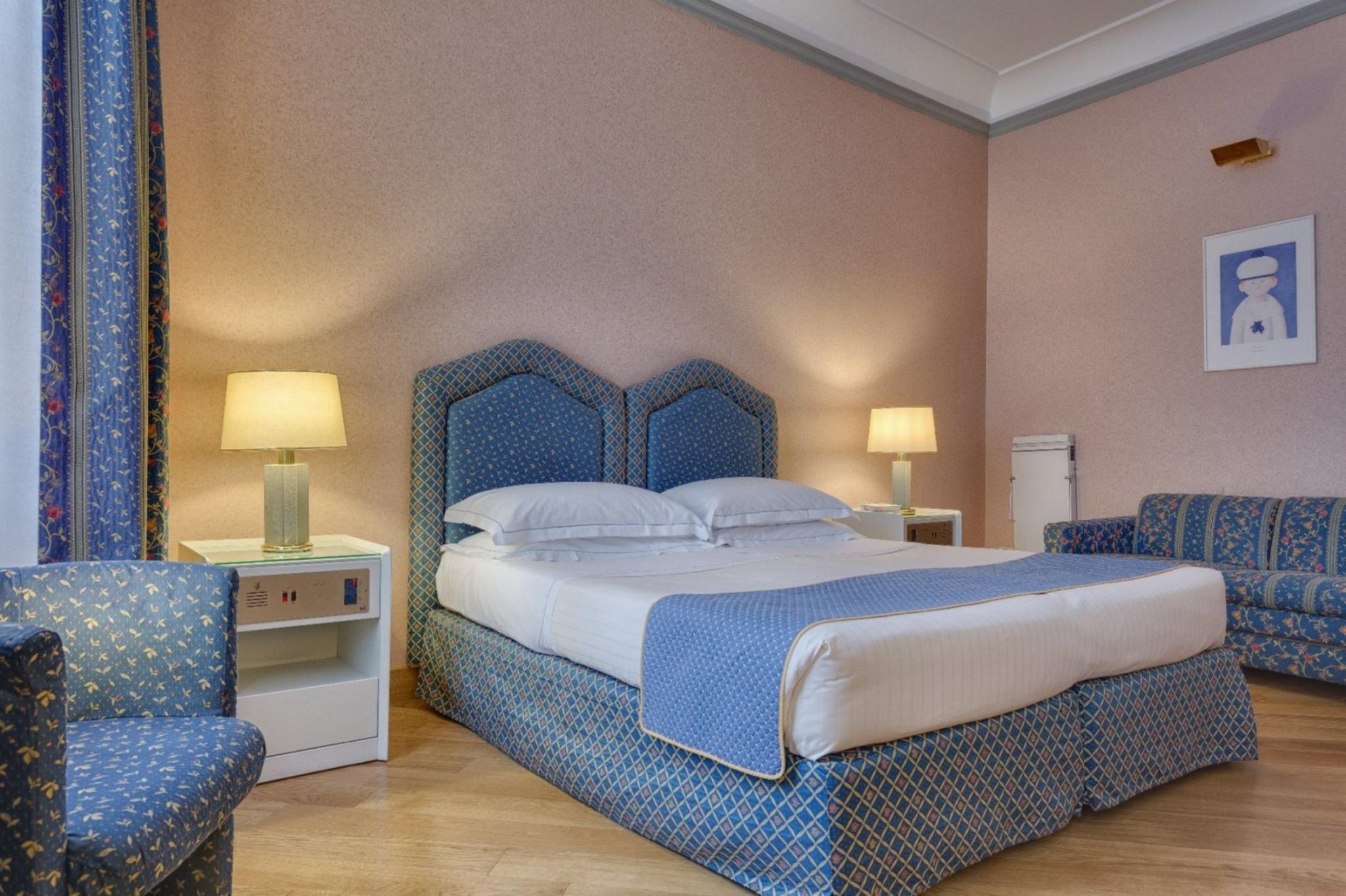 Premium, Double or Twin Bed