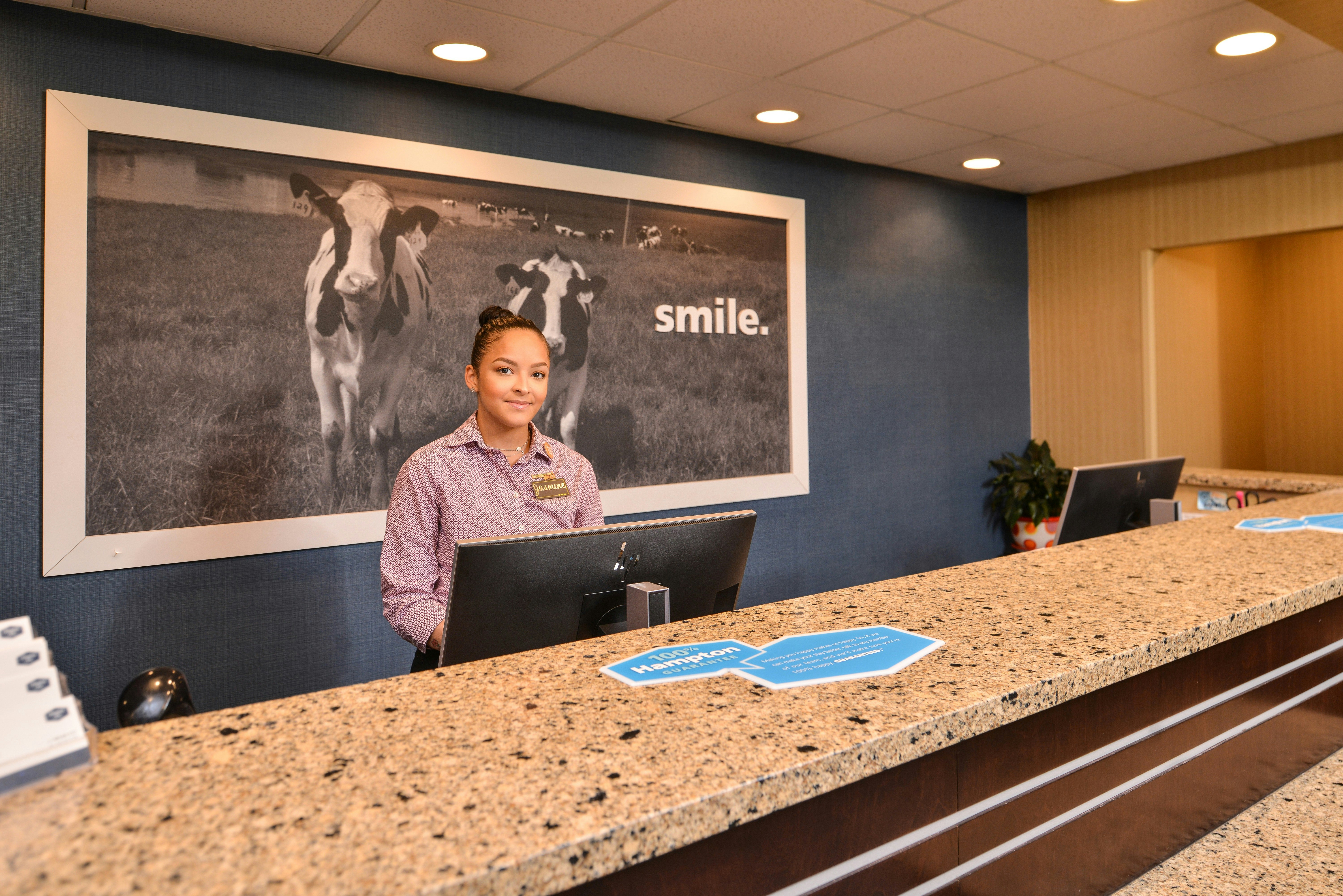 Hampton Inn Harrisonburg South 11/53