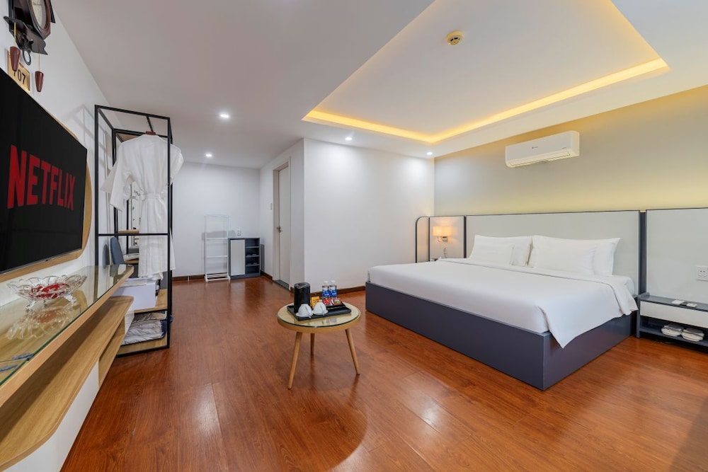 PREMIER, DOUBLE BED
