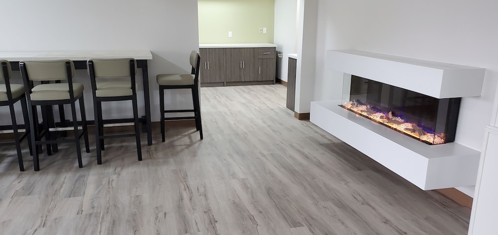 Ramada by Wyndham Miramichi New Brunswick 21/34