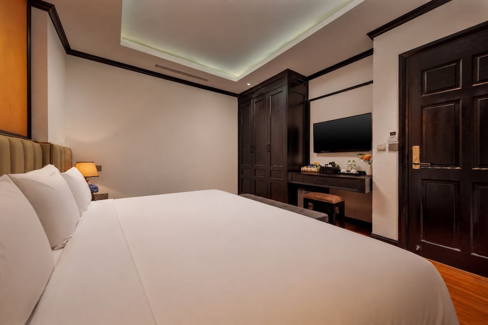 Deluxe, Double Bed