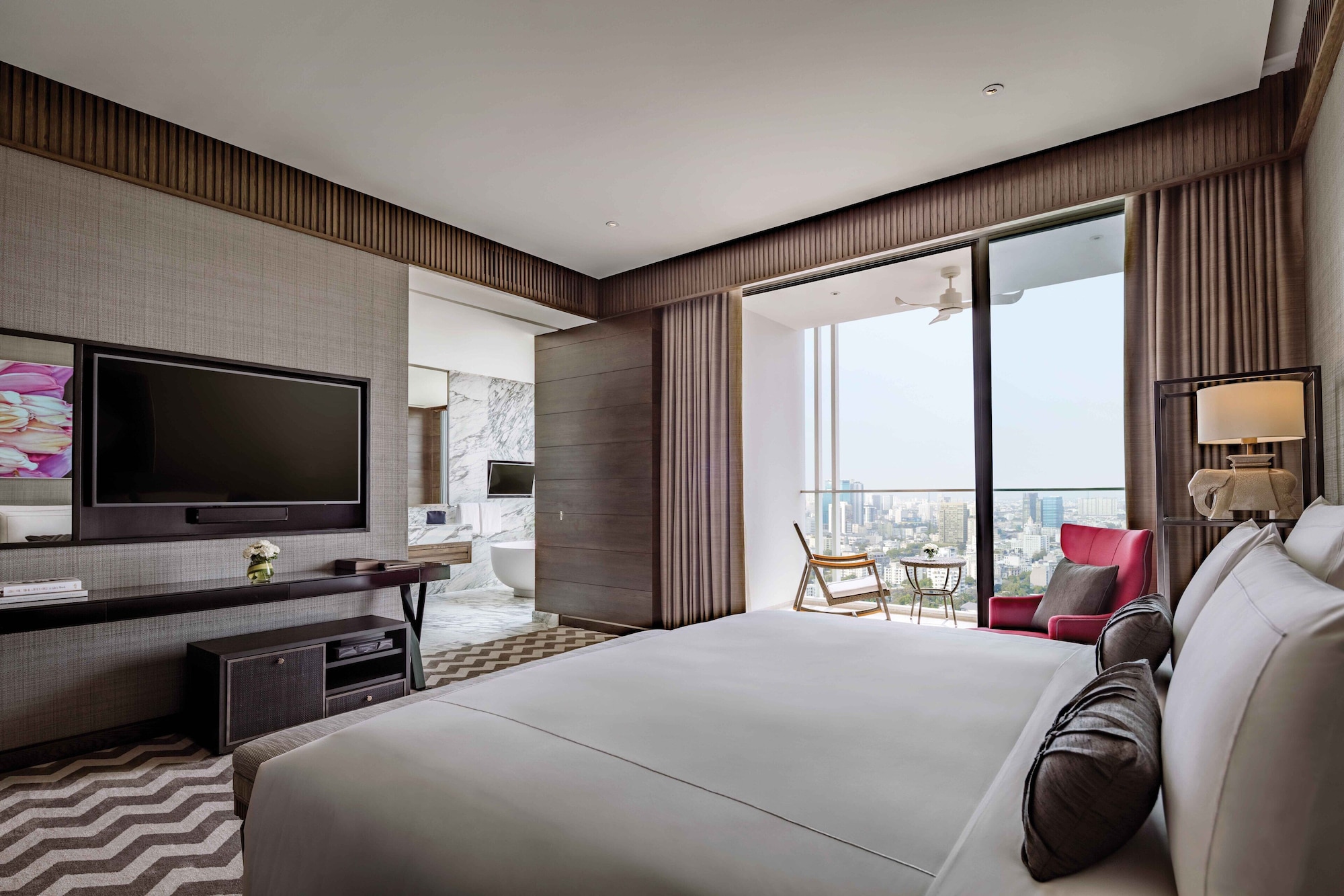 Suite, Double Bed