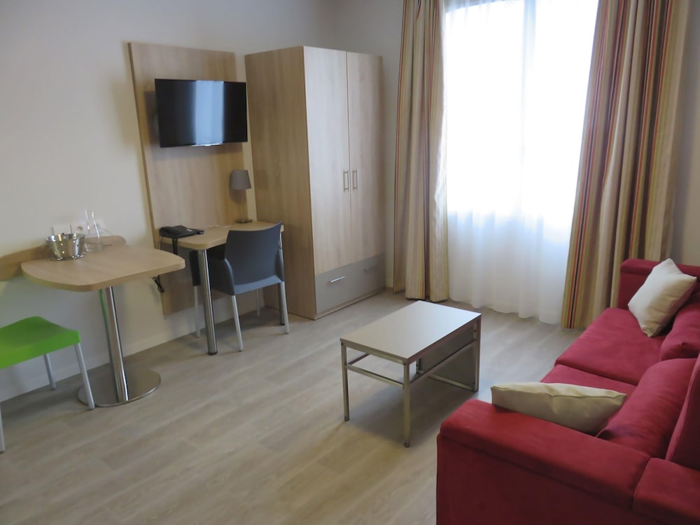 Appart-hotel Mer & Golf City Bordeaux Bassins A Flot 37/60