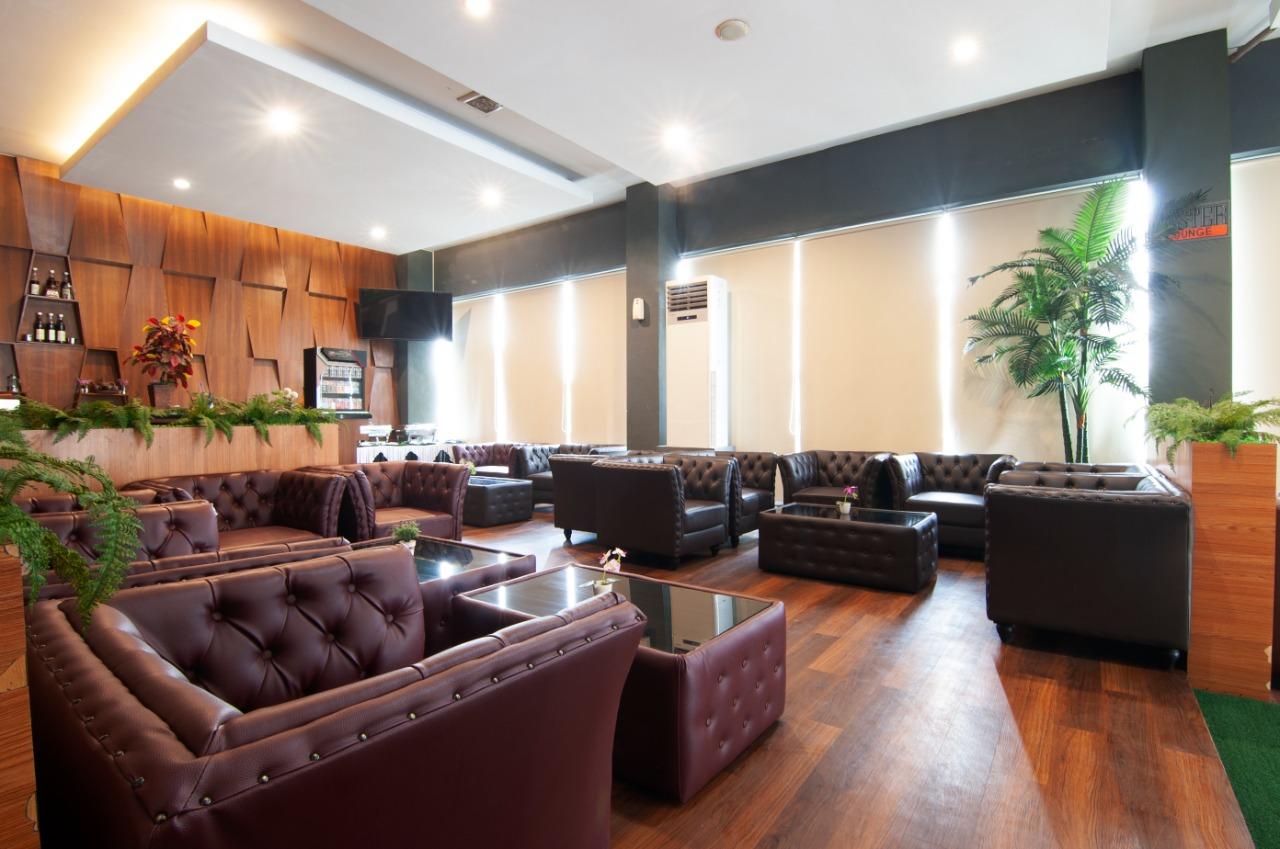 Grand Master Hotel Purwodadi 20/42