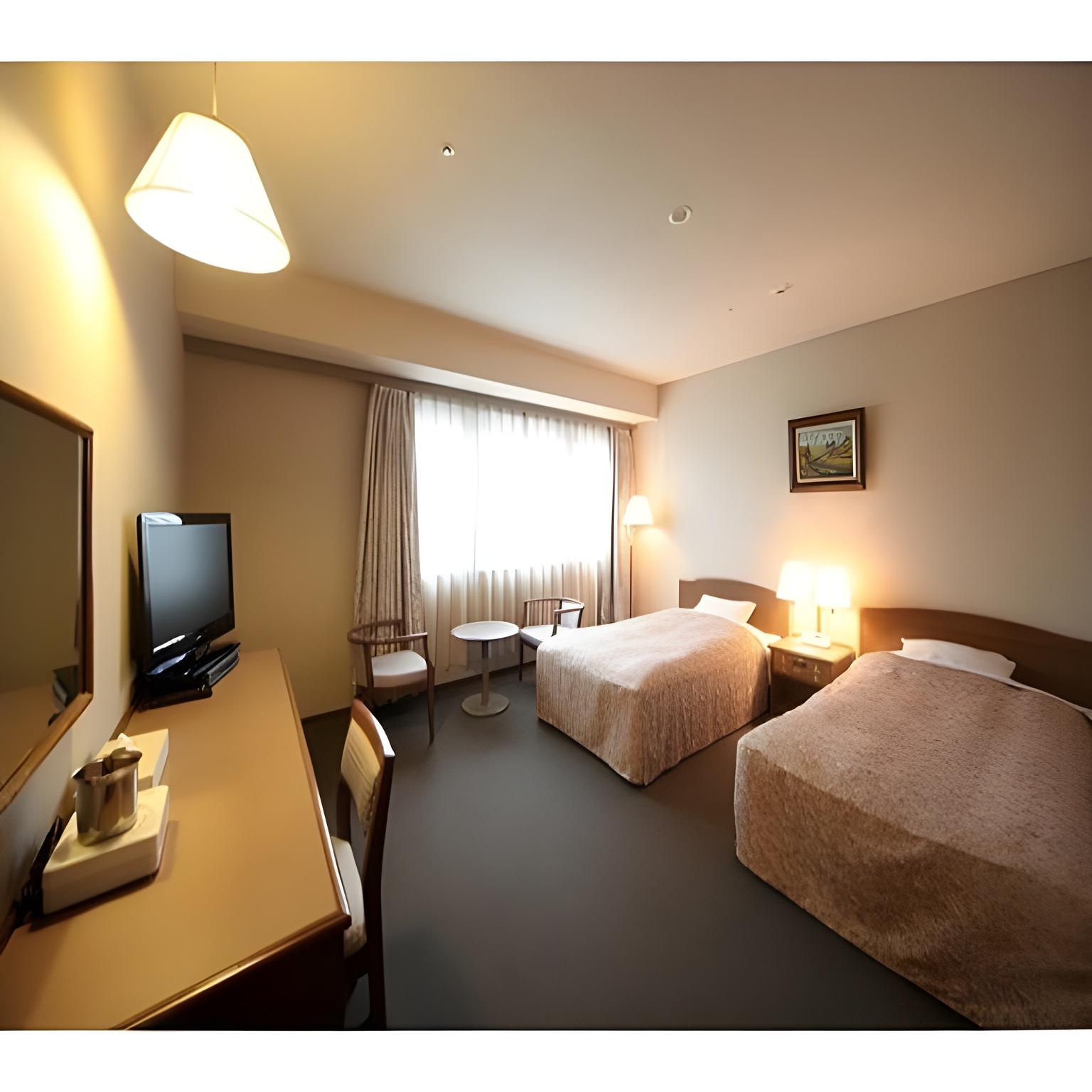 Room, Twin Beds, River View, Night View