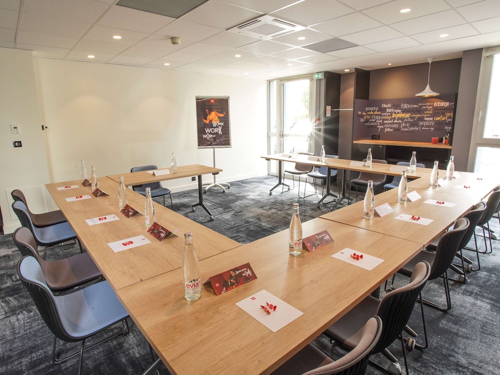 Hotel Ibis Tours centre Giraudeau 50/57