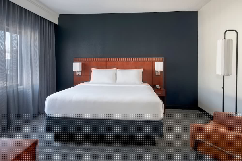 Courtyard by Marriott Silver Spring North/White Oak 3/38