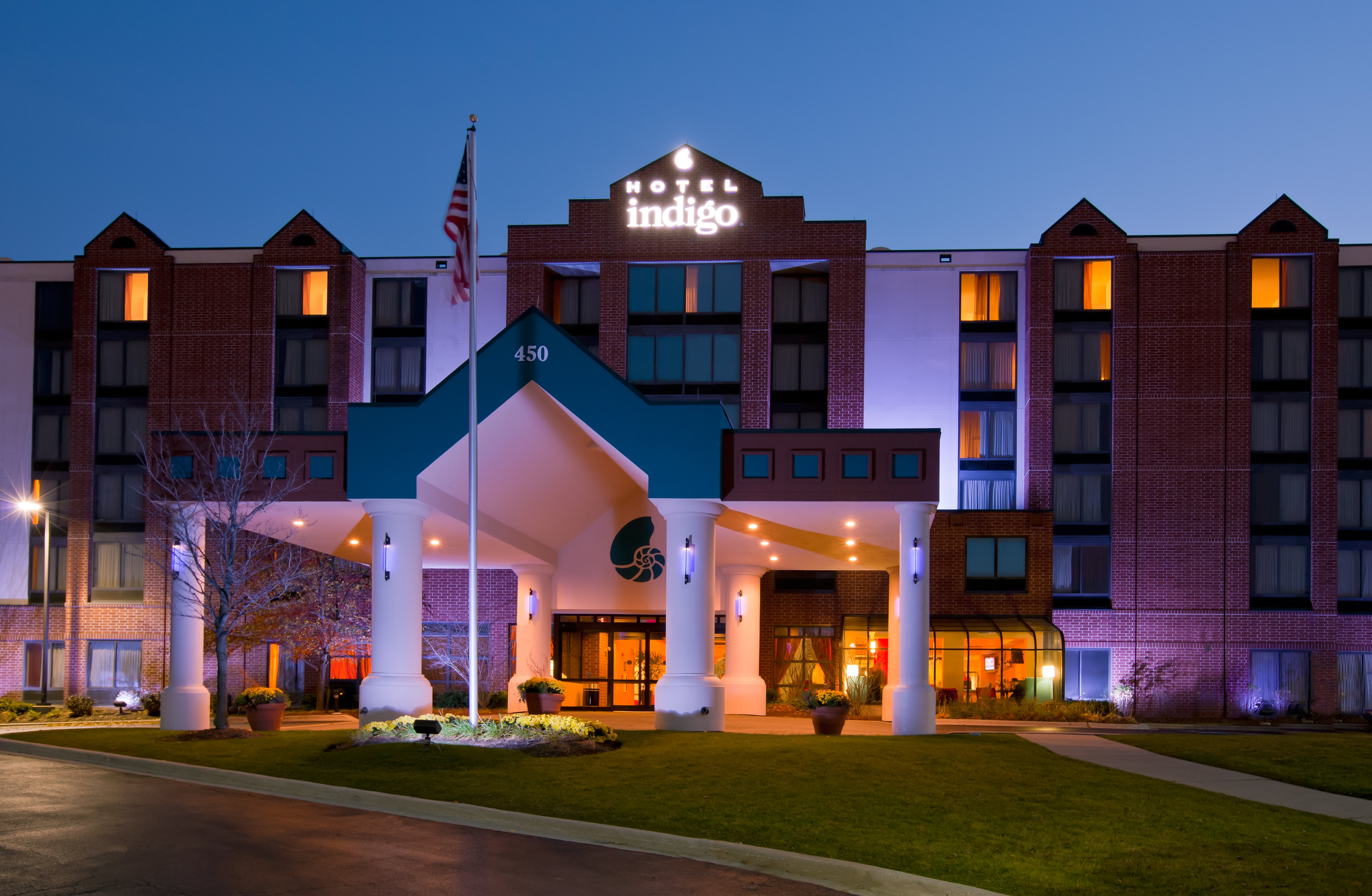 Hotel Indigo Vernon Hills 2/37