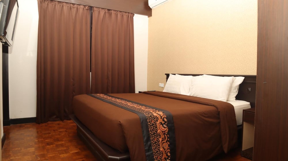 Kusuma Agrowisata Resort Convention Hotel 18/64