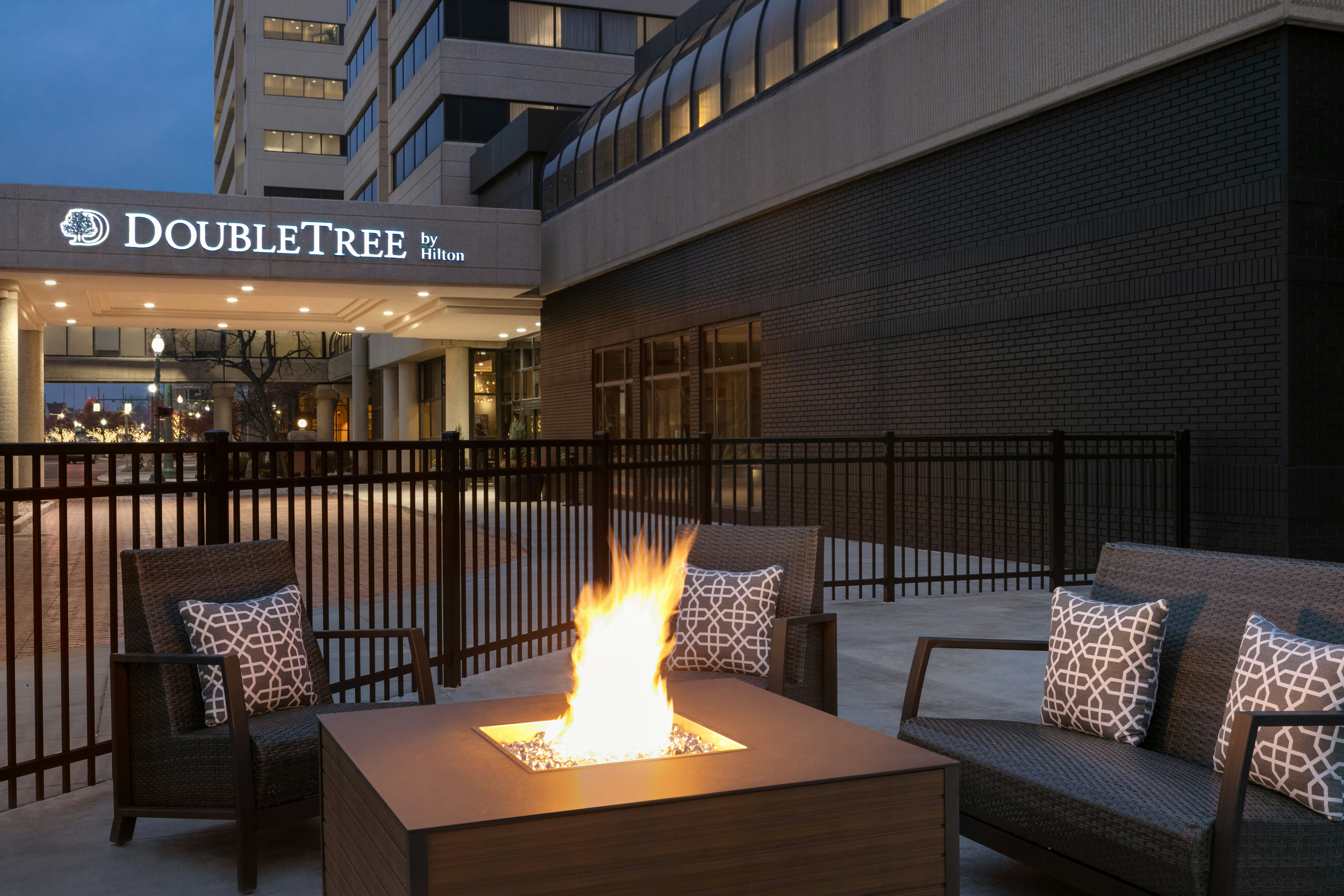 Doubletree By Hilton Canton Downtown 11/30