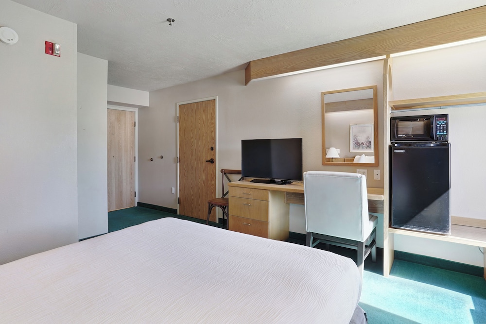 Willow Creek Inn 15/50