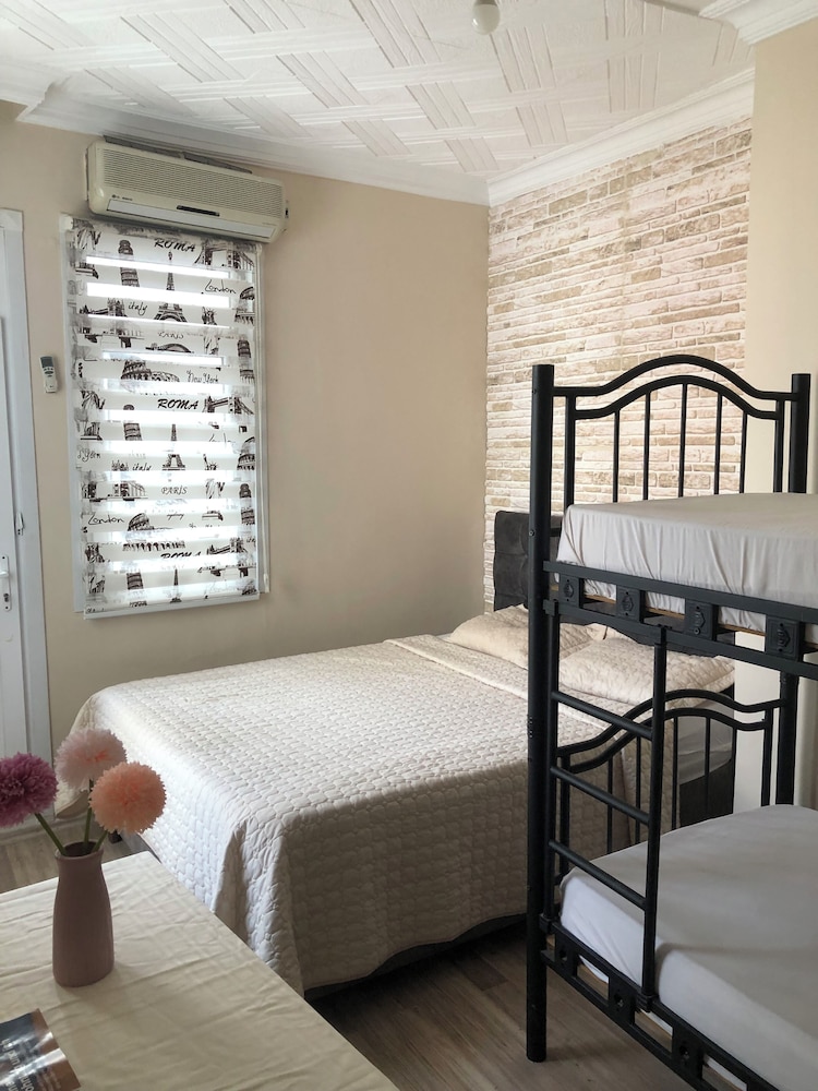 Avrasya Hostel 39/50