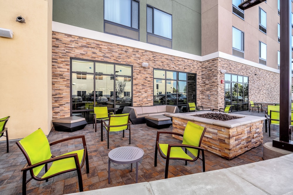 SpringHill Suites by Marriott Oakland Airport 19/33