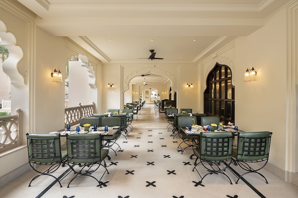 Aurika Udaipur - Luxury by Lemon Tree Hotels 37/50
