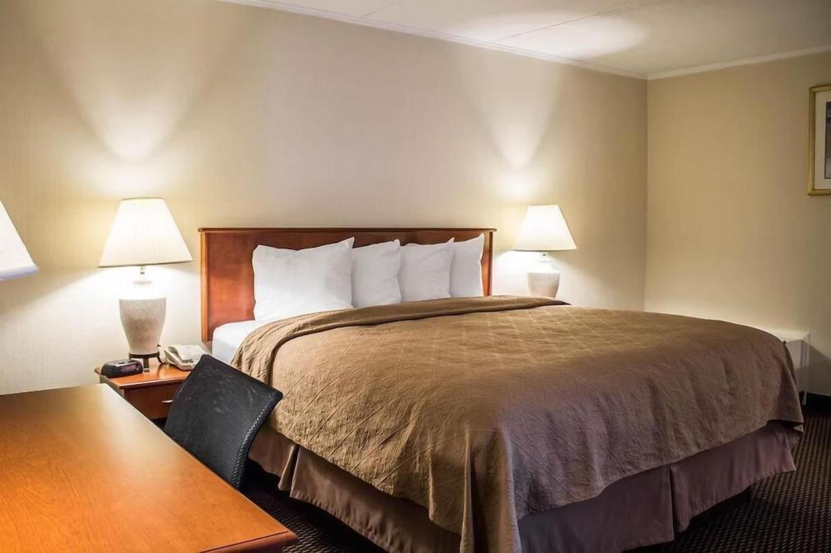 Room, King Bed, Queen Bed