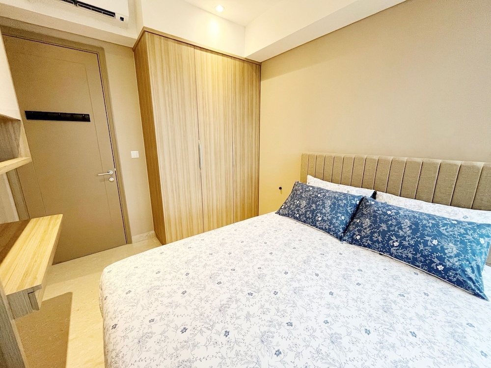 Gold Coast PIK Sea View Apartments by LongeStay 17/58