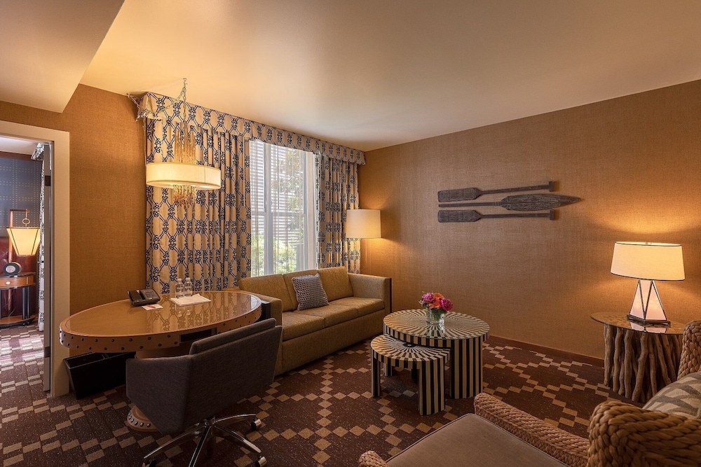 RiverPlace, a Kimpton Hotel 36/80