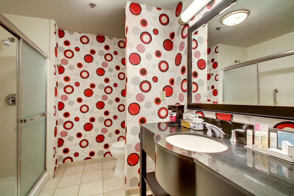 Hampton Inn Birmingham Leeds 34/74