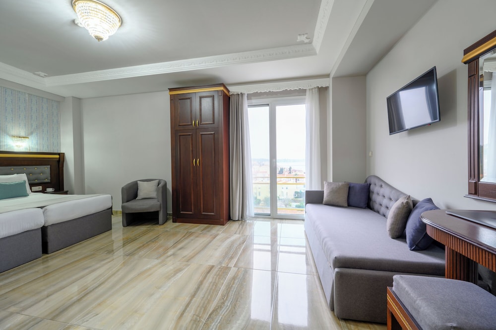 Eona Beach Resort 29/66