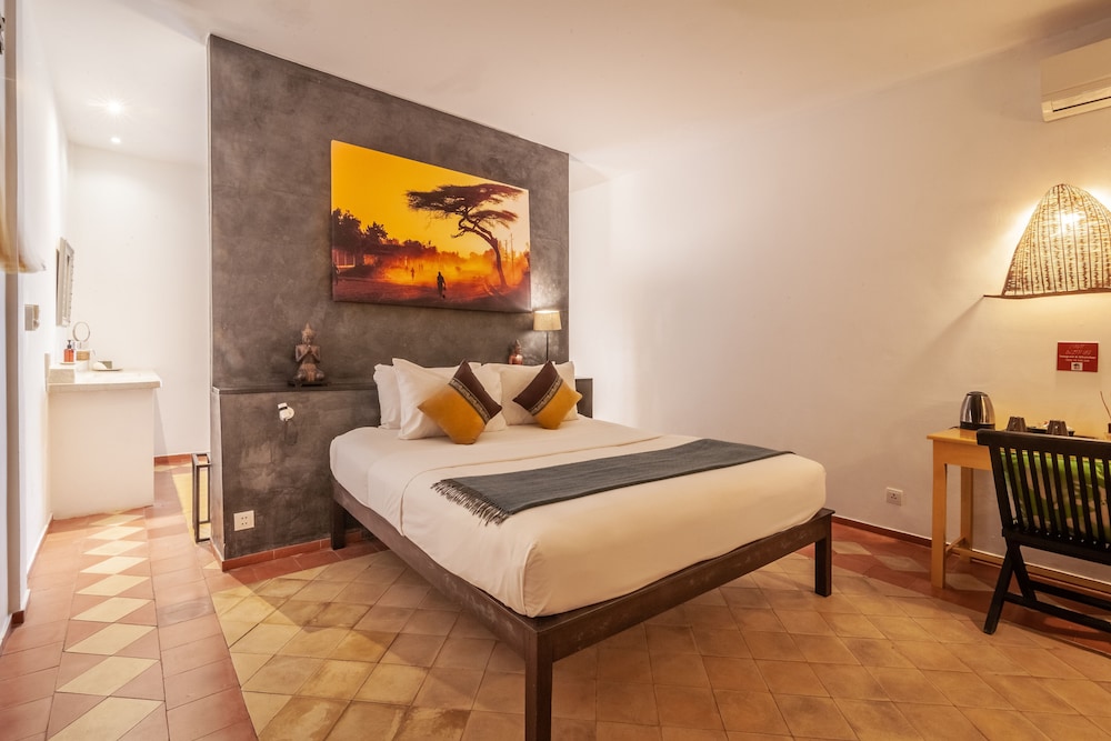 1 BEDROOM, DELUXE, DOUBLE OR TWIN BED