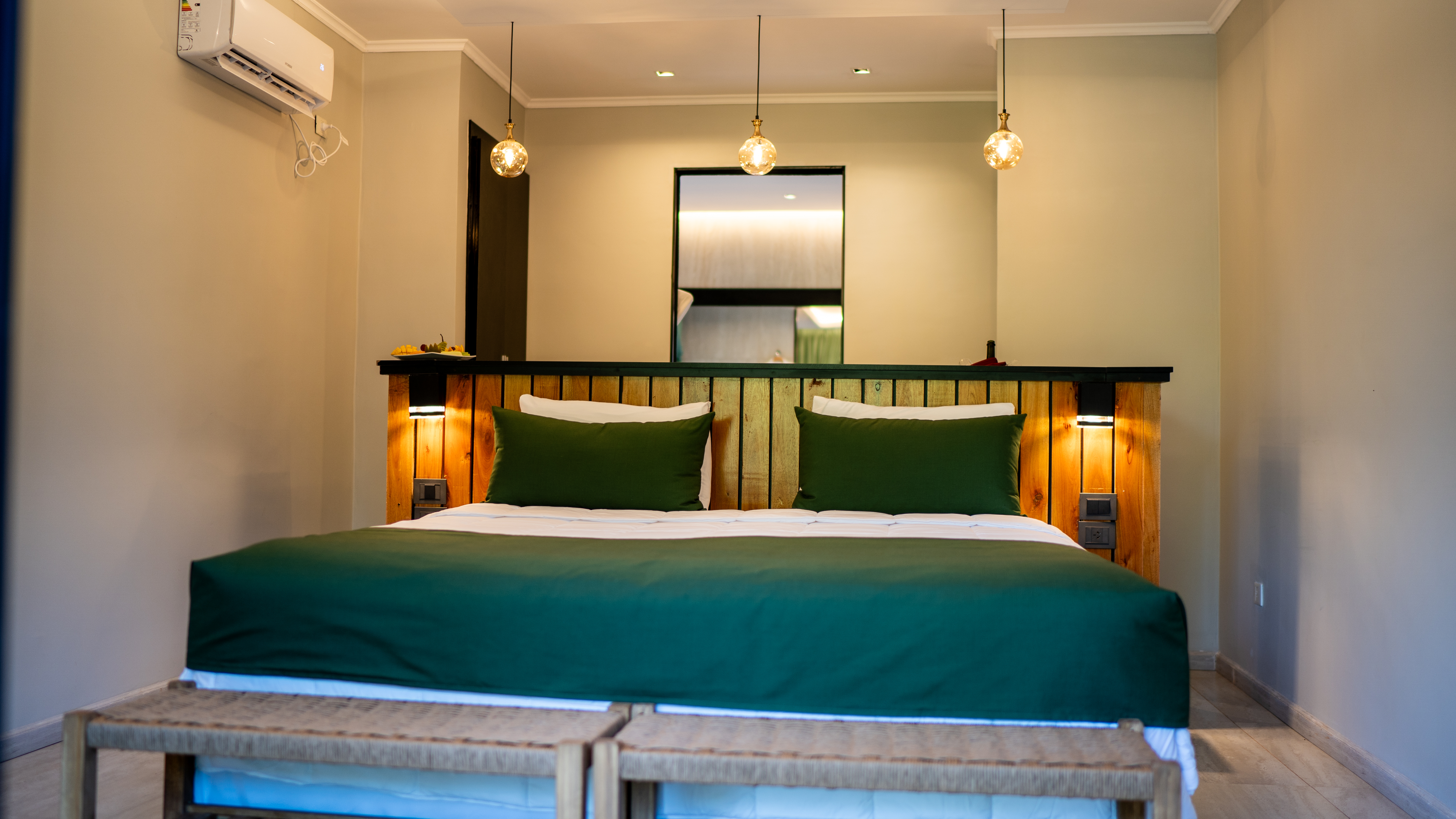 Ava, Deluxe, Double Bed