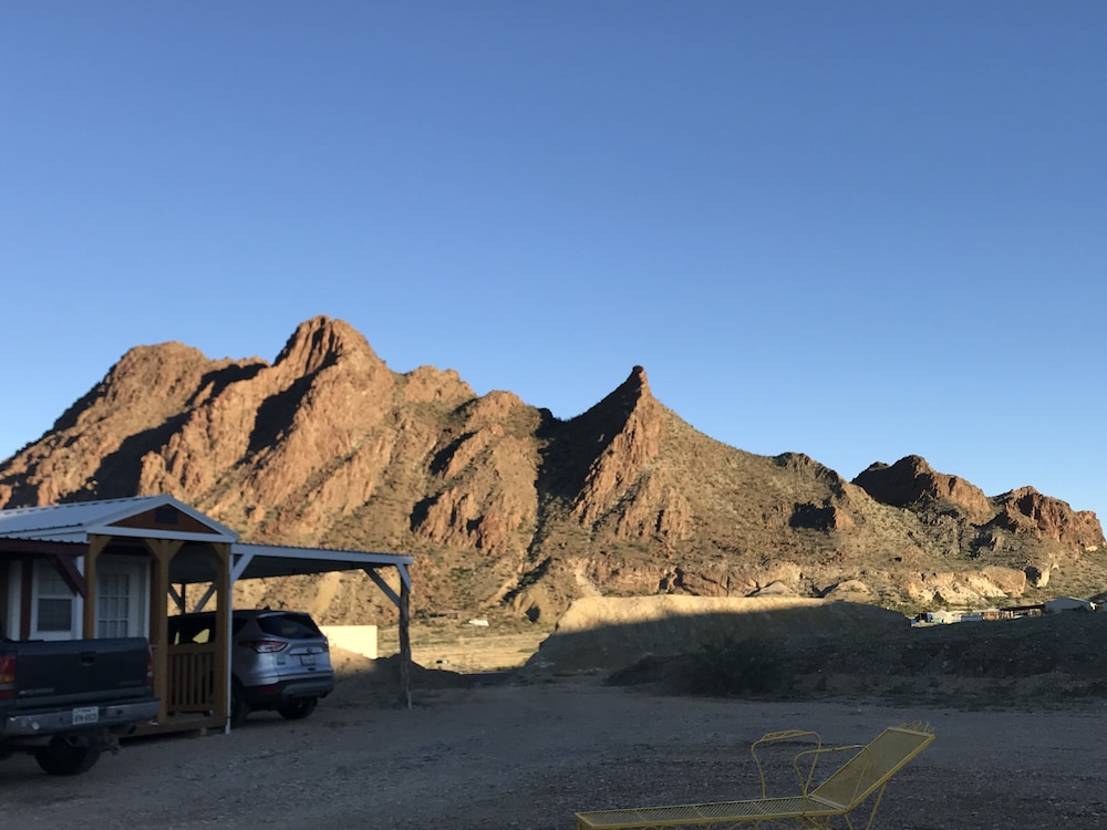 Terlingua Nights Cabins 31/36