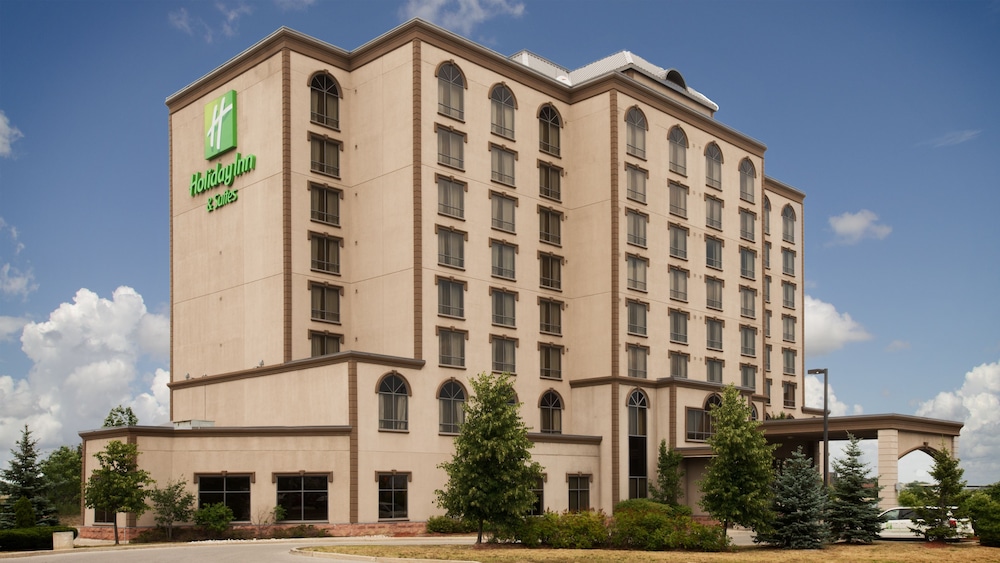 Holiday Inn And Suites Mississauga 1/39