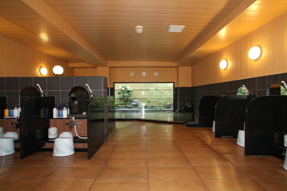 Hotel Route-Inn Kesennuma 18/21
