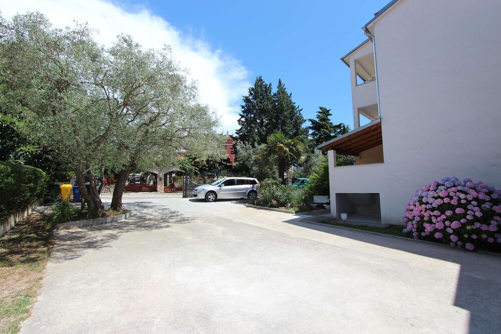 APARTMENT SENA 40/50
