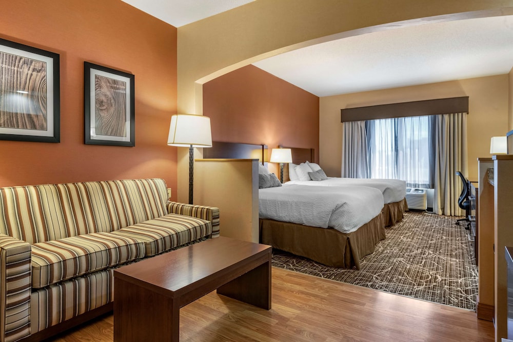 Best Western Plus Chelsea Hotel 14/37