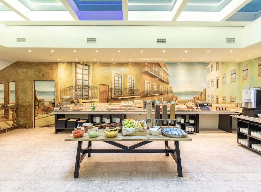 Holiday Inn Express LISBON - AV. LIBERDADE 54/62