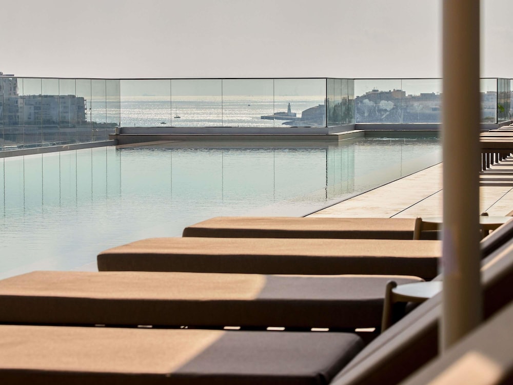 Novotel Malta Sliema 43/46