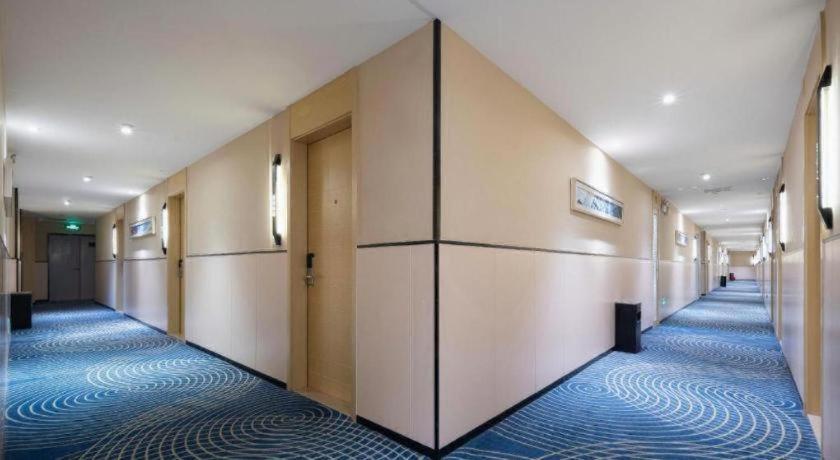 City Comfort Inn Huangshi Bei Station 24/40
