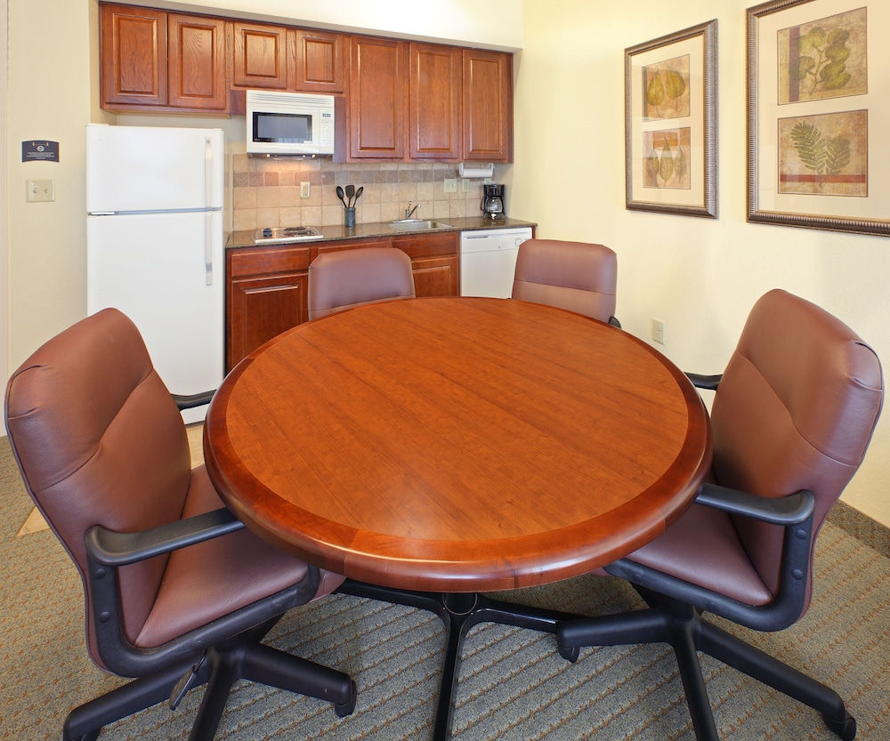 Staybridge Suites Hot Springs 53/53