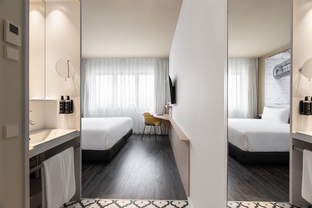 غرفة بسرير مزدوج أو سريرين منفصلين، Ikonik Lisboa 8/10