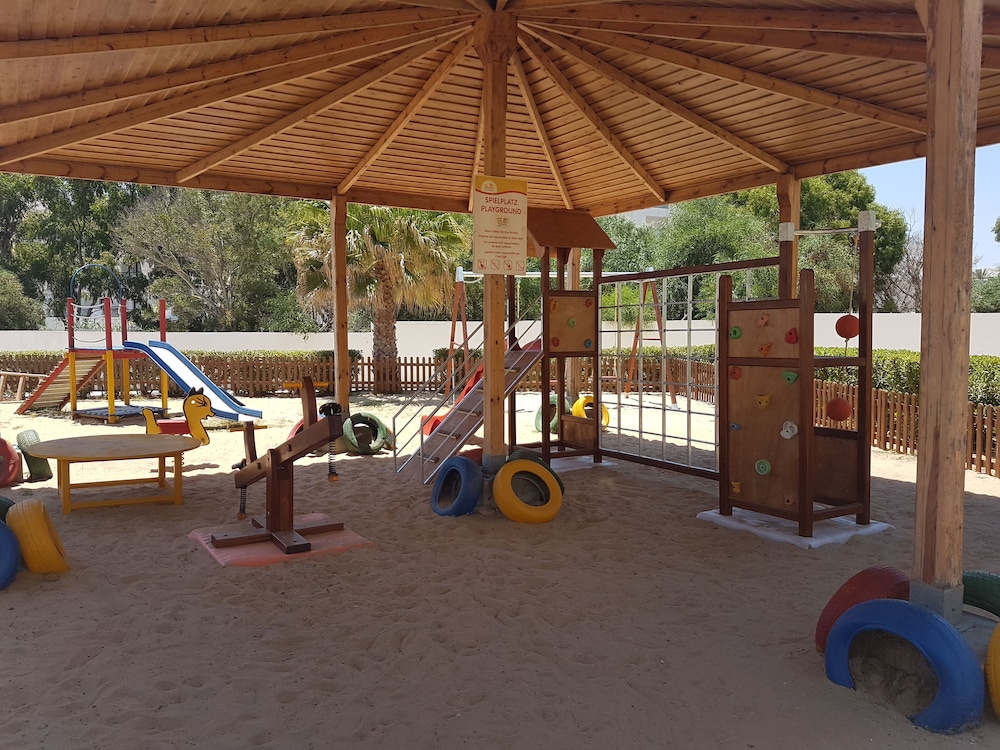 Omar Khayam Resort and Aqua Park 25/39