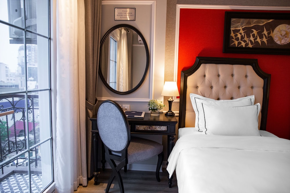 Acoustic Hotel And Spa 16/50