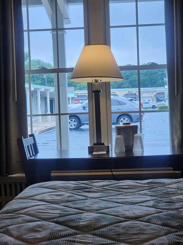 Sea Girt Lodge 35/72