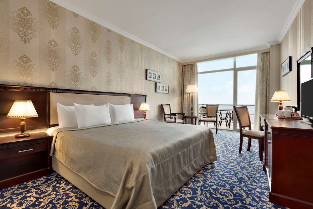 Ramada by Wyndham Baku 14/59