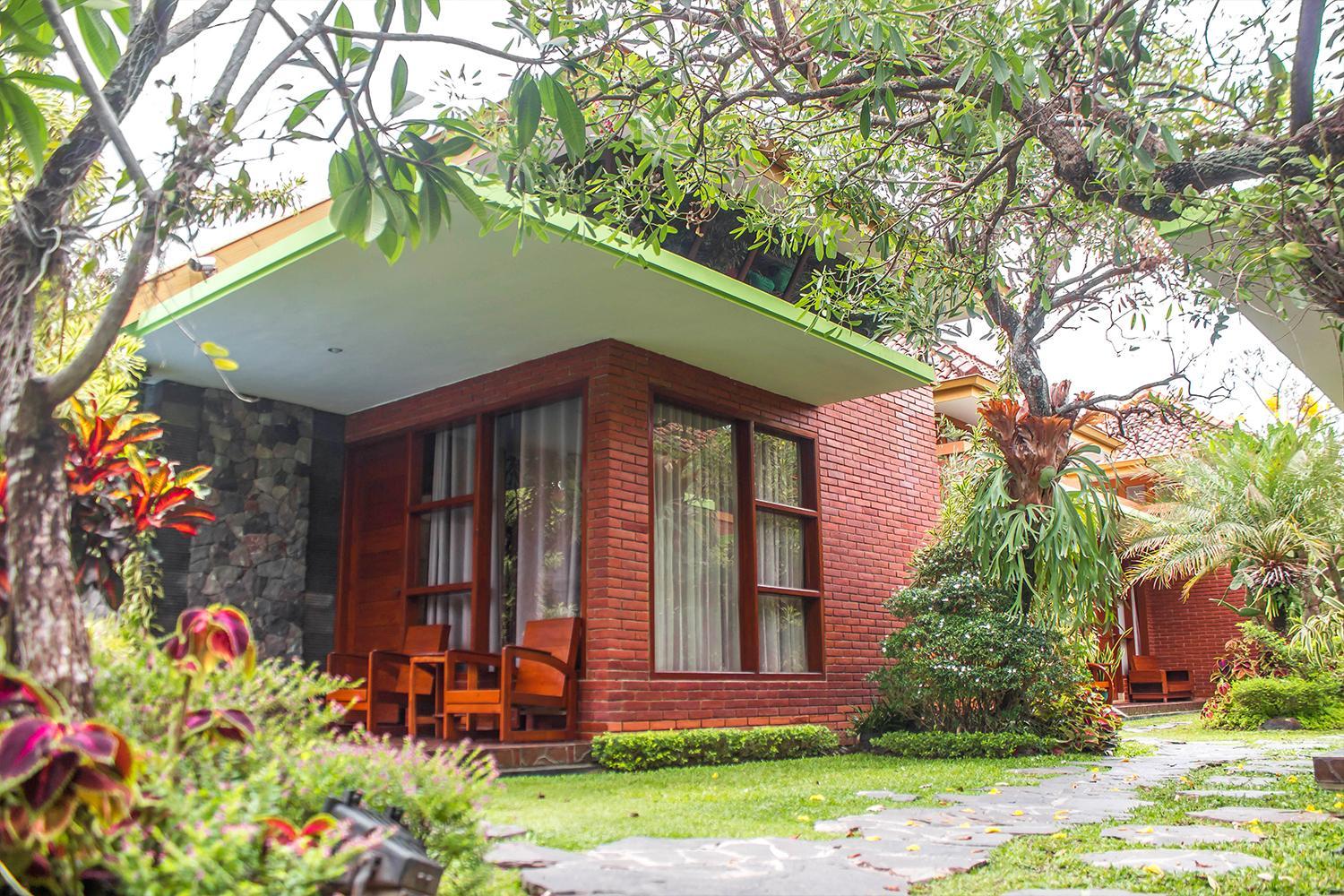 Rumput Resort & Resto 4/34