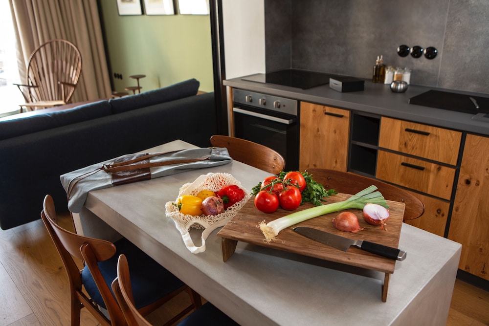 The Foundry Suites Athens 35/50
