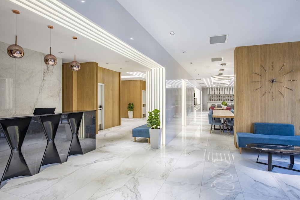 Clocks Hotel Tbilisi photo3