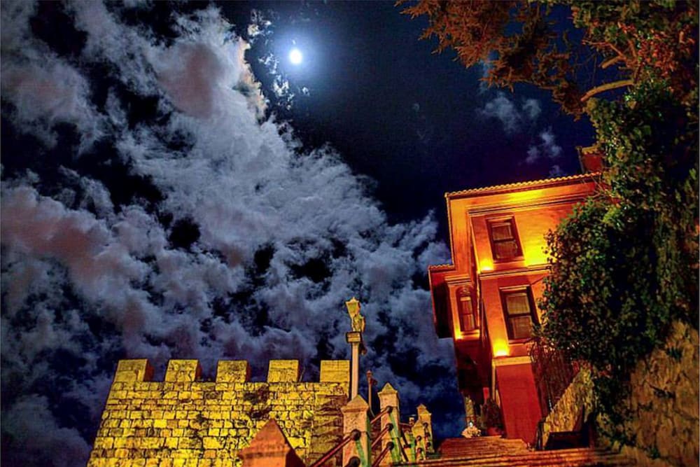 KITAPEVI BOUTIQUE HOTEL 39/43
