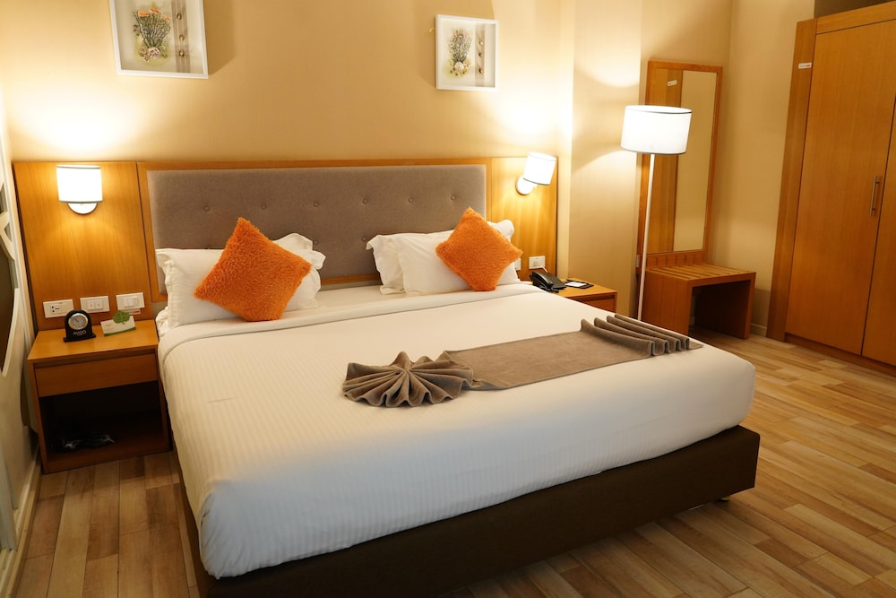 Mado Hotel 19/66