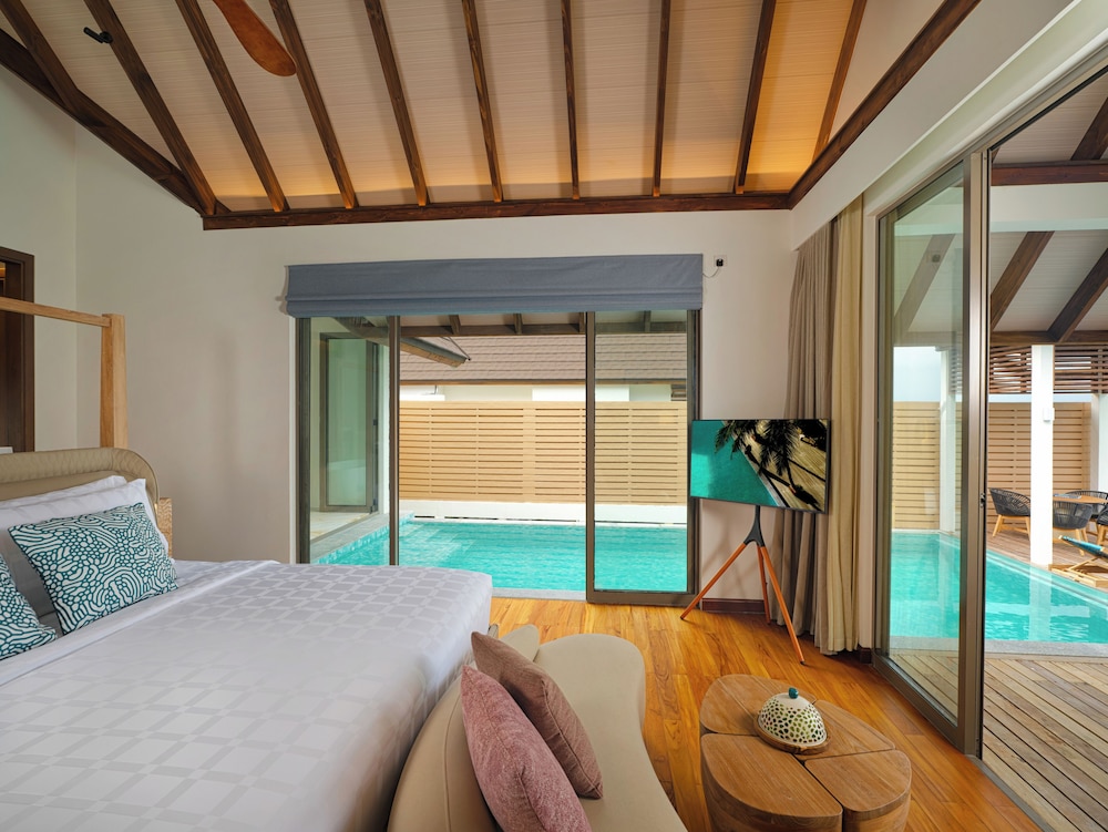 Meyyafushi Maldives 12/60