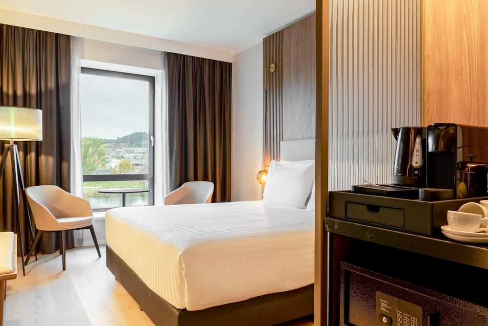 AC Hotel Inverness 25/60