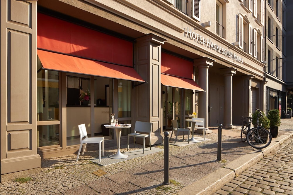 HACKESCHER MARKT 54/57
