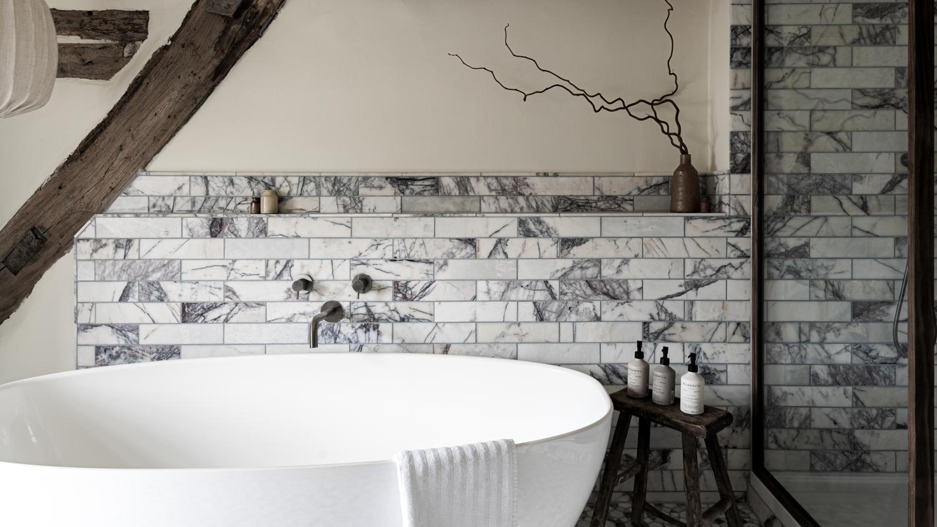 Penthouse Suite، The Bull At Burford 4/4